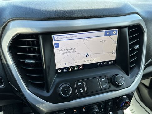 Used 2023 GMC Acadia SLT w/ LPO, Floor Liner Package image 18