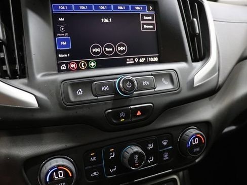 Used 2023 GMC Terrain SLE w/ Driver Convenience Package FWD image 24