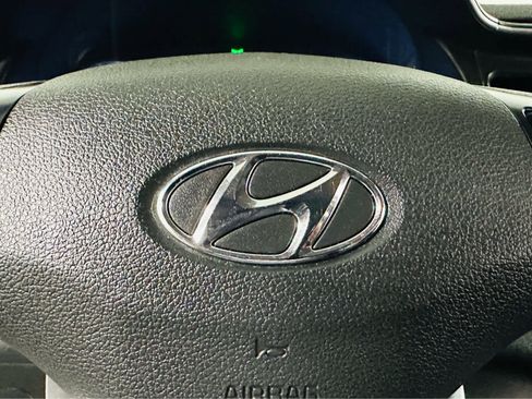 Used 2019 Hyundai Elantra SEL w/ Cargo Package image 16