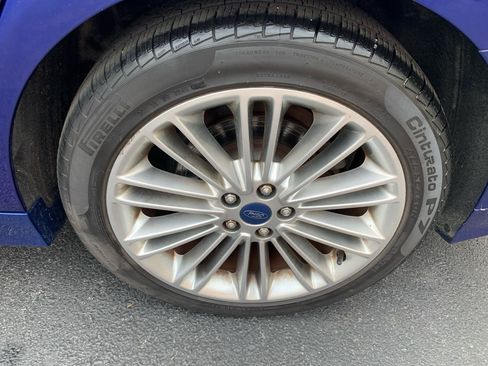 Used 2016 Ford Fusion SE w/ Equipment Group 202A AWD/4WD image 27