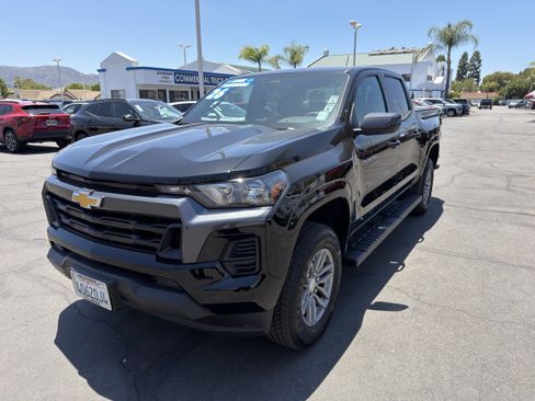 Used 2026 Chevrolet Colorado LT RWD image 4