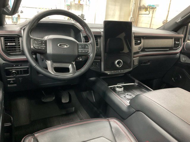 Used 2023 Ford Expedition Limited AWD/4WD image 10