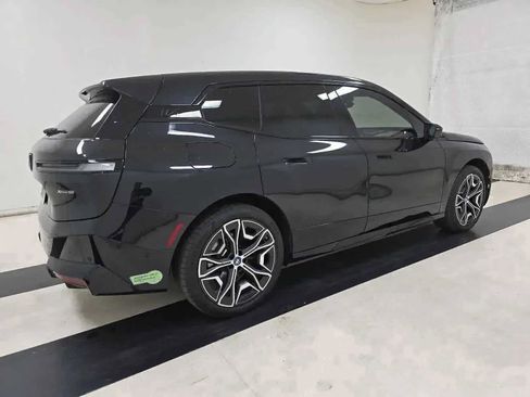 Used 2024 BMW iX xDrive50 w/ Premium Package AWD/4WD image 2