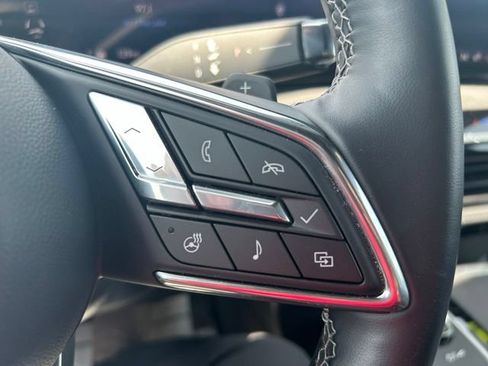 Used 2025 Buick Enclave Sport Touring FWD image 31
