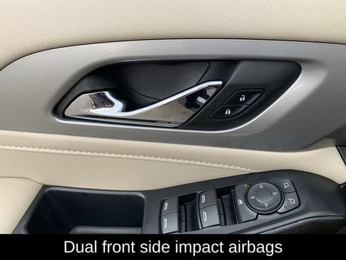 Used 2022 Chevrolet Traverse LS w/ Safety Package AWD/4WD image 21