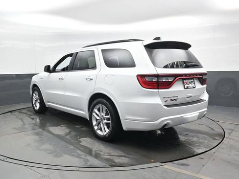 Used 2023 Dodge Durango R/T AWD/4WD image 10