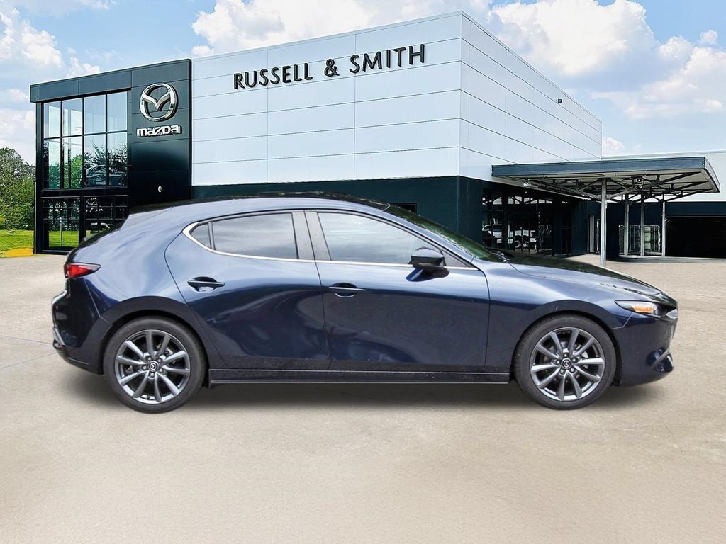 Used 2021 MAZDA MAZDA3 s FWD image 3