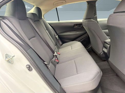 Used 2026 Toyota Corolla LE FWD image 26