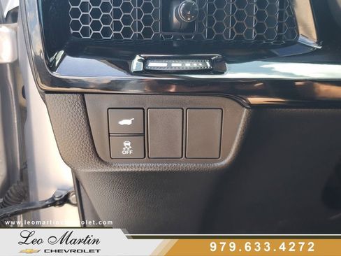 Used 2025 Honda CR-V EX-L image 19