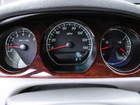 Used 2007 Buick Lucerne CXL w/ Luxury Package image 13