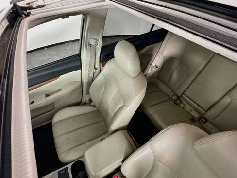 Used 2013 Subaru Outback 2.5i Limited w/ Moonroof Pkg AWD/4WD image 25