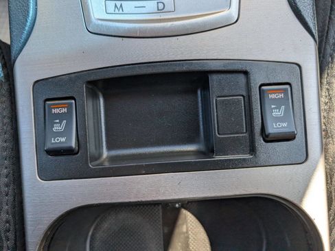 Used 2012 Subaru Outback 2.5i Premium AWD/4WD image 17