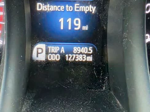 Used 2016 Toyota Avalon XLE w/ Protection Package FWD image 8