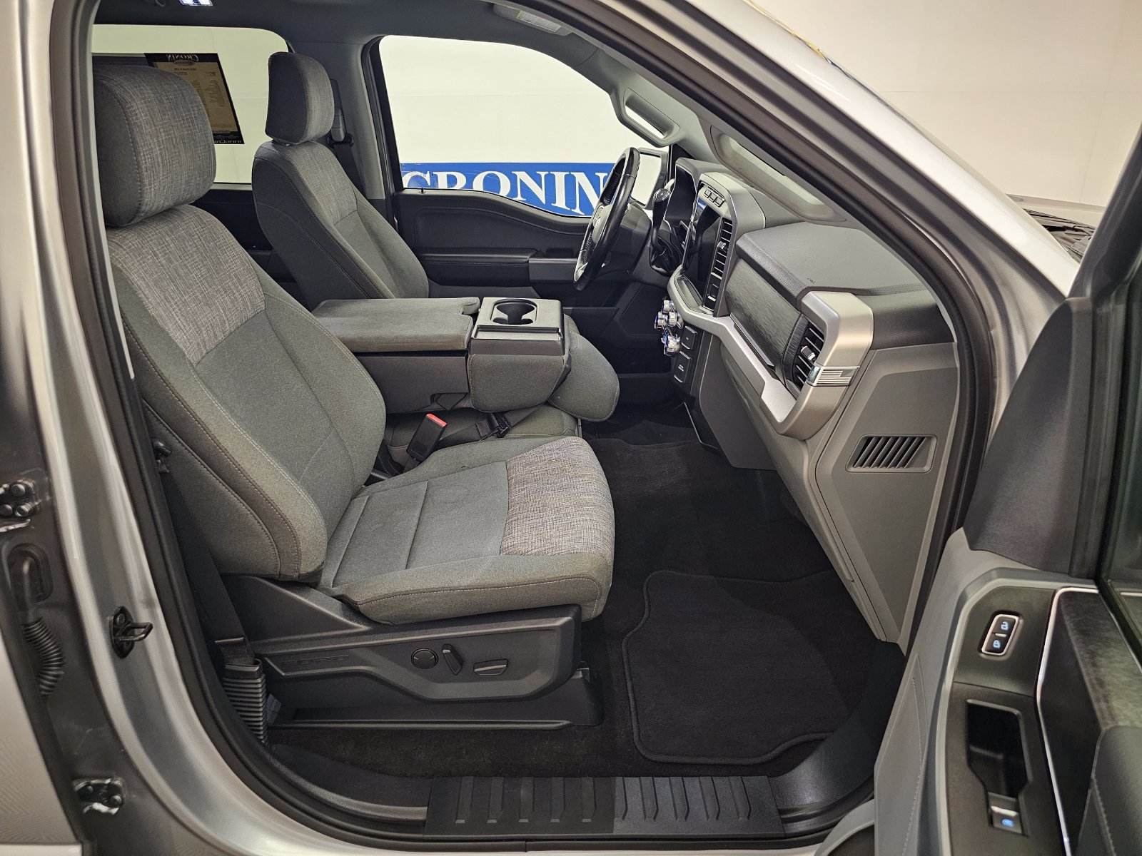 Used 2022 Ford F150 XLT w/ Equipment Group 302A High AWD/4WD image 26