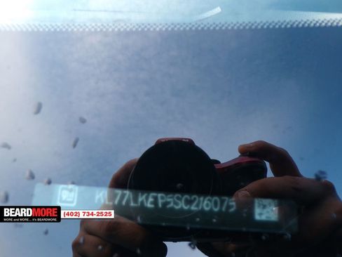 Used 2025 Chevrolet Trax ACTIV w/ Driver Confidence Package image 36