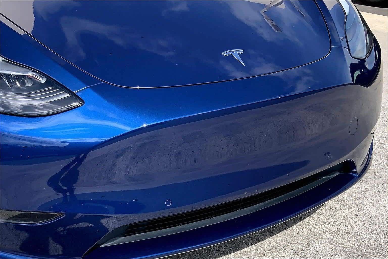 Used 2023 Tesla Model Y Long Range AWD/4WD image 33