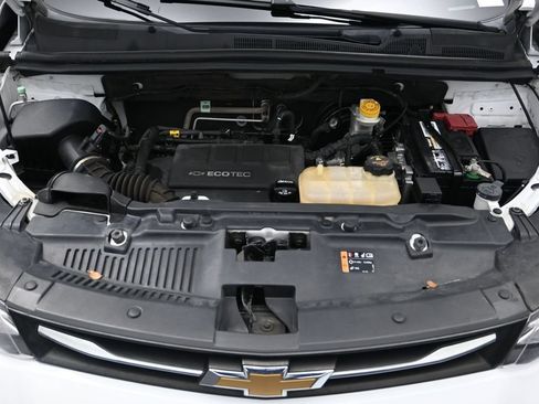 Used 2019 Chevrolet Trax LT FWD image 15