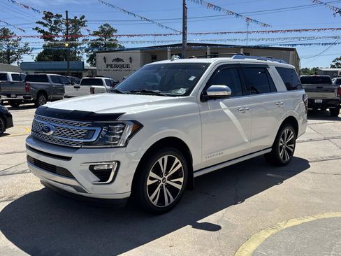 Used 2021 Ford Expedition Platinum RWD image 3