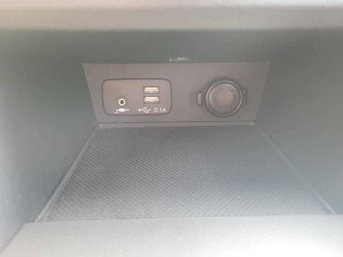 Used 2023 Subaru Impreza Premium image 15