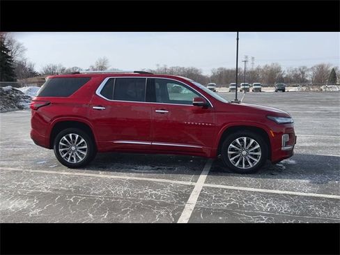 Certified 2023 Chevrolet Traverse Premier image 9