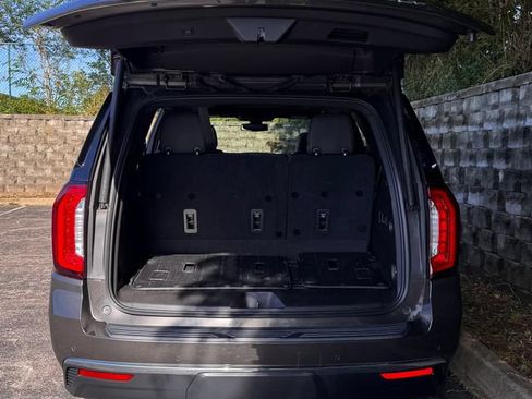 Used 2021 GMC Yukon SLT w/ SLT Luxury Plus Package RWD image 39
