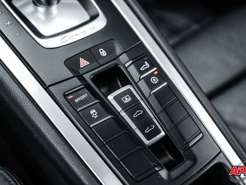 Used 2014 Porsche 911 Carrera image 18