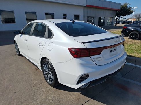 Used 2022 Kia Forte GT-Line w/ GT-Line Technology Package image 4