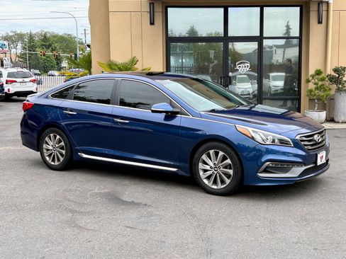 Used 2016 Hyundai Sonata Sport w/ Option Group 1V FWD image 1