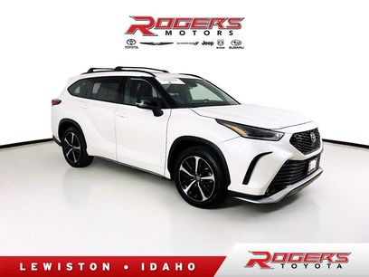 Certified 2021 Toyota Highlander XSE