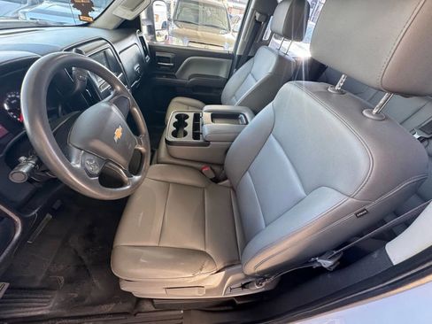 Used 2019 Chevrolet Silverado 2500 W/T image 8