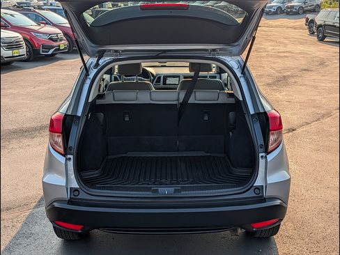 Used 2017 Honda HR-V EX-L image 8