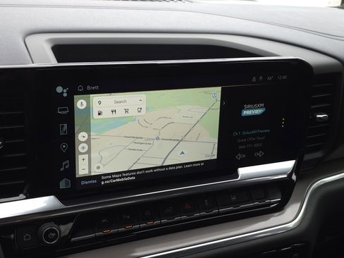 Used 2022 Chevrolet Silverado 1500 High Country w/ Technology Package image 18