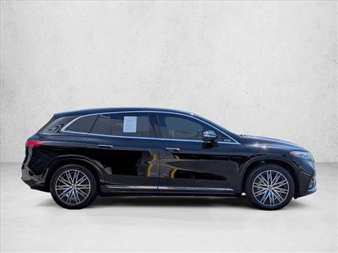 Certified 2023 Mercedes-Benz EQS 580 4MATIC SUV image 4