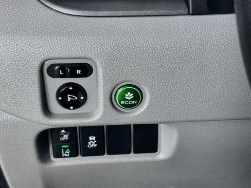 Used 2019 Honda Pilot EX image 11