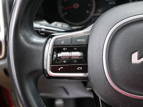 Used 2023 Kia Sorento S w/ Panoramic Sunroof Package image 19