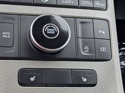 Used 2024 Hyundai Palisade SEL FWD image 16