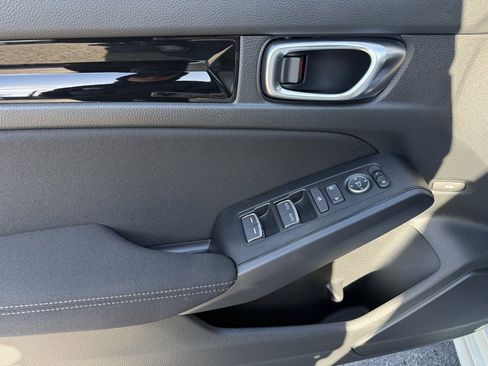 New 2026 Honda Civic Sport image 18