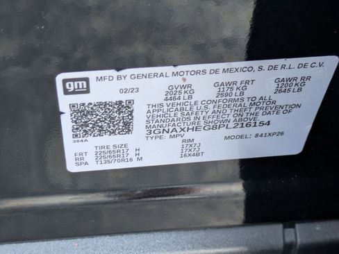 Used 2023 Chevrolet Equinox LS FWD image 30