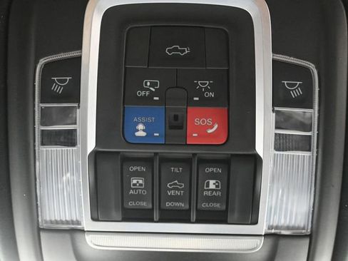 Used 2022 RAM 2500 Limited image 20