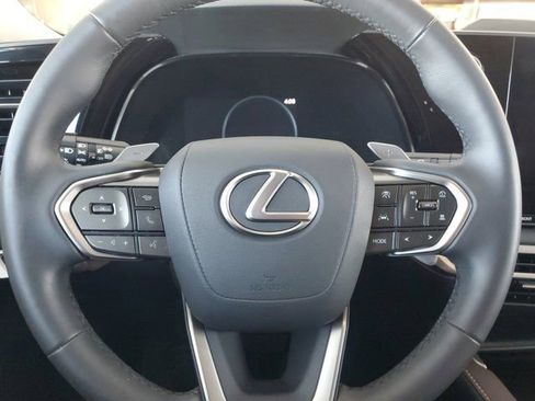 Used 2024 Lexus RX 350 FWD w/ Technology Package image 25