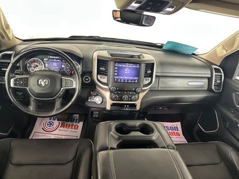 Used 2020 RAM 1500 Laramie AWD/4WD image 29