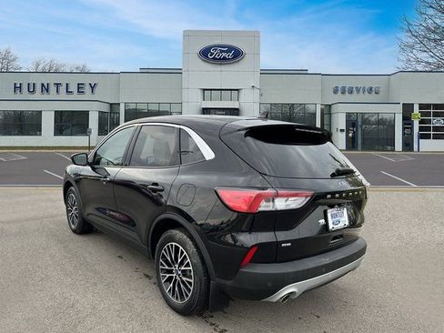 Used 2021 Ford Escape SE w/ Cold Weather Package image 7