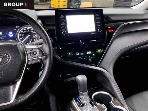 Used 2024 Toyota Camry LE AWD/4WD image 7