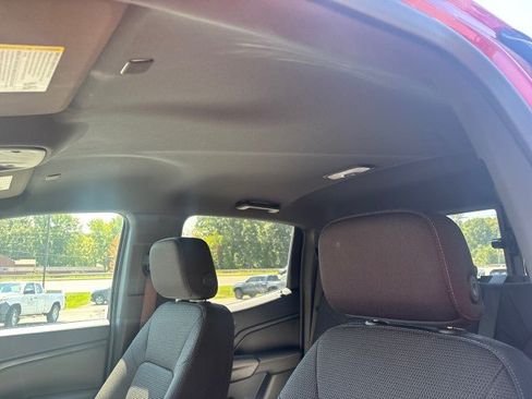 Used 2025 GMC Canyon Elevation w/ Convenience Package RWD image 10