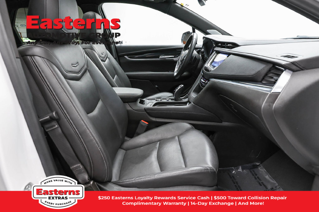 Used 2025 Cadillac XT5 Premium Luxury FWD image 27