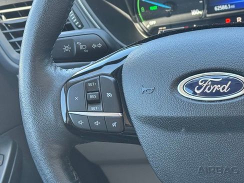 Used 2021 Ford Escape SE w/ Cold Weather Package FWD image 15
