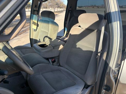Used 2001 Ford F150 XLT image 18