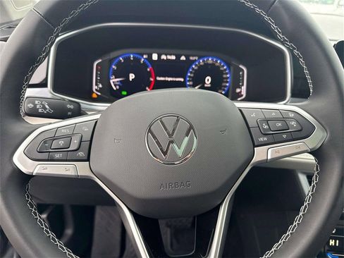 New 2026 Volkswagen Taos SEL AWD/4WD image 16