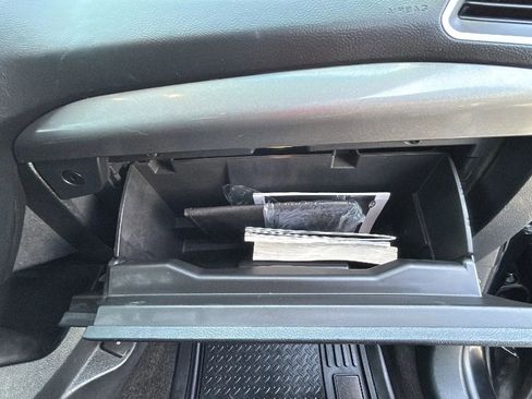 Used 2018 Ford Edge SEL w/ Equipment Group 201A image 43