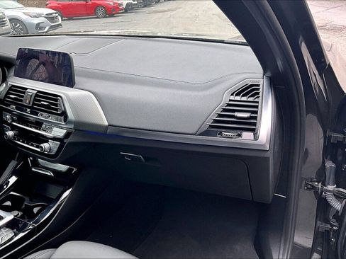 Used 2021 BMW X3 xDrive30i w/ M Sport Package image 11